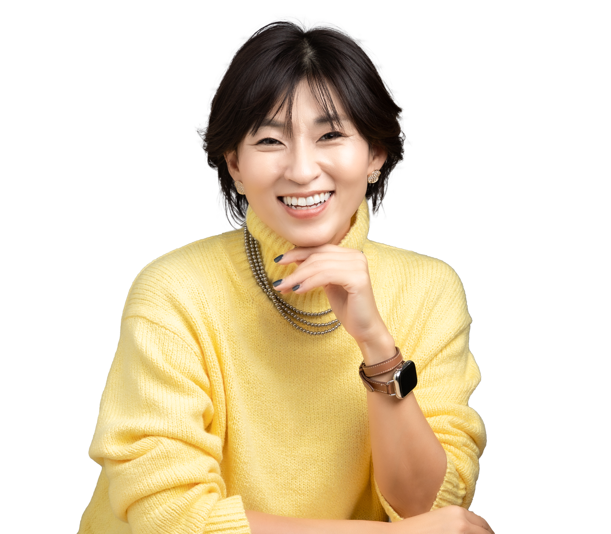 黄色いニットを着たLES BLISS店長ゆかりん